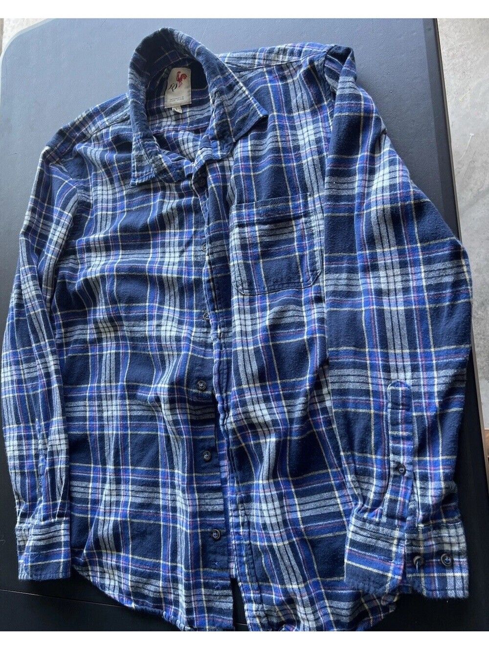 EQ Mens Blue Button Up Flannel Size large (Preowned)